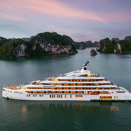 Hotel Grand Pioneers Halong Bay Cruise 1 Hạ Long Exterior foto