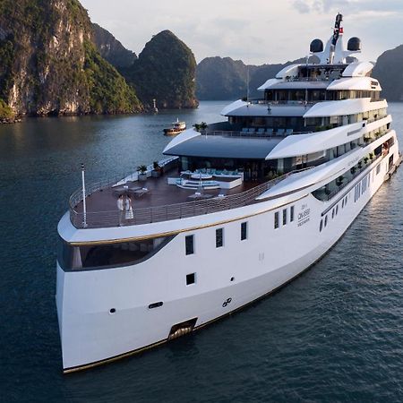 Hotel Grand Pioneers Halong Bay Cruise 1 Hạ Long Exterior foto